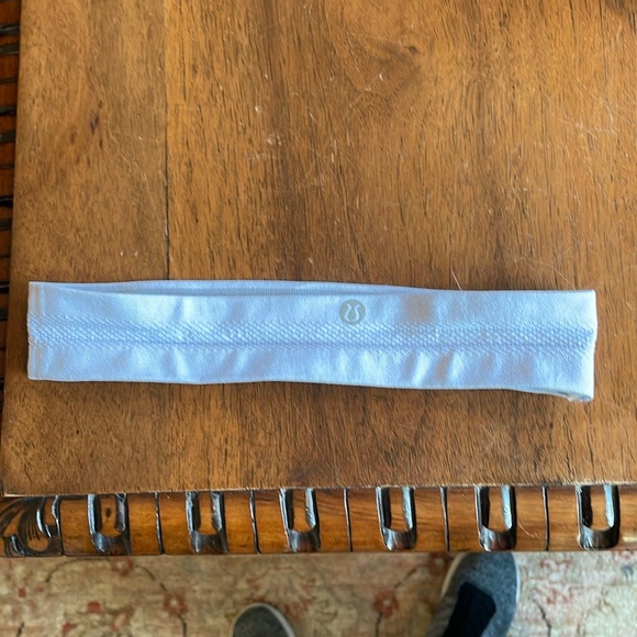 🩷HOST PICK🩷Adorable “Lulu Lemon” cap and Lulu Lemon Headband - Picture 10 of 10